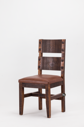 RUSTIC COUNTRY CHAIR